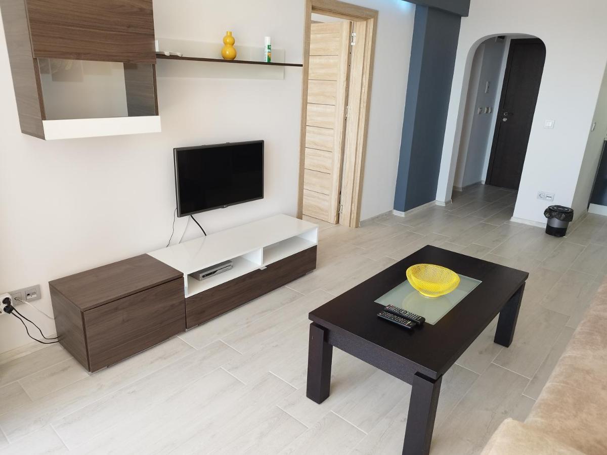 Green, Quiet And Beautiful 1 Apartment Cavarna Exterior foto